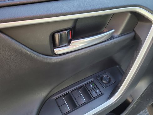 Certified 2023 Toyota RAV4 XSE image 19