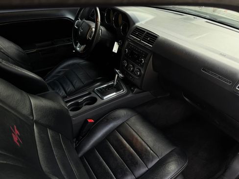 Used 2012 Dodge Challenger R/T RWD image 18