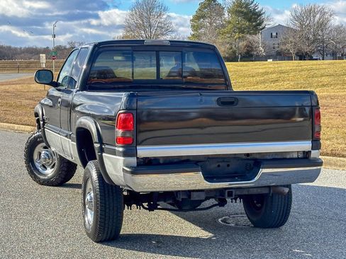 Used 2001 Dodge Ram 2500 Truck 4x4 Quad Cab image 12