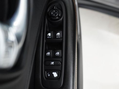 Used 2021 Jeep Compass Limited AWD/4WD image 22