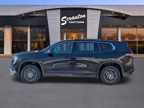 Used 2025 GMC Acadia Elevation image 2