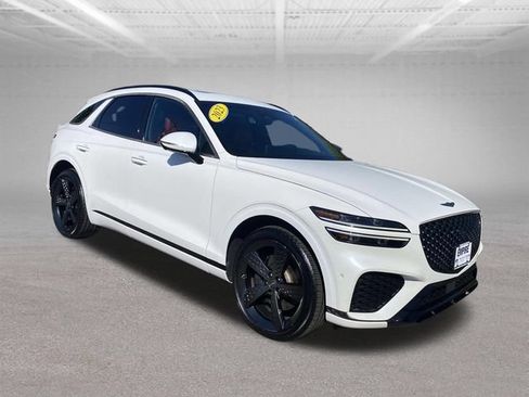 Used 2023 Genesis GV70 2.5T w/ Sport Prestige Package AWD/4WD image 4