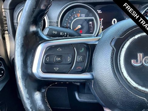 Used 2020 Jeep Gladiator Overland AWD/4WD image 13