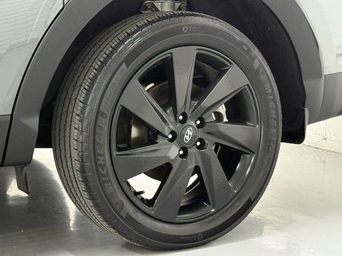 Used 2023 Hyundai Santa Cruz Night image 45