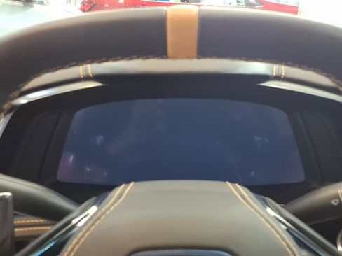 Used 2025 Chevrolet Corvette Stingray Premium Cpe w/ Z51 Performance Package RWD image 13