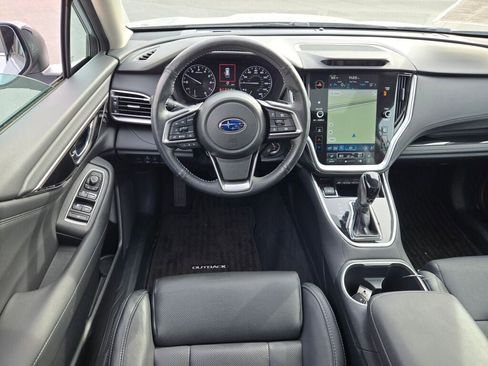 Used 2023 Subaru Outback Limited image 18