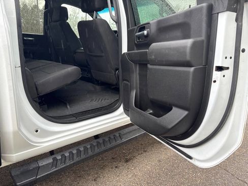 Used 2023 Chevrolet Silverado 2500 LT AWD/4WD image 21