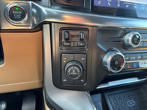 Used 2023 Ford F150 Lariat w/ Trailer Tow Package AWD/4WD image 20