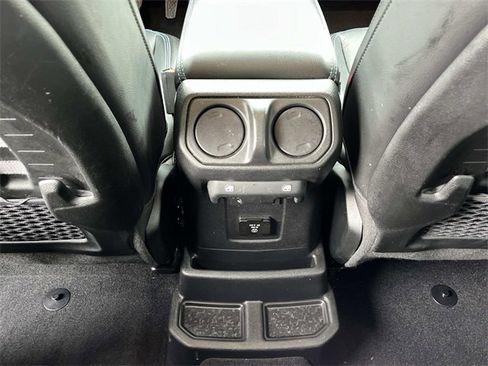 Used 2023 Jeep Wrangler Rubicon w/ Steel Bumper Group image 16