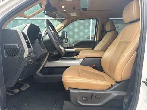 Certified 2022 Ford F350 Lariat w/ Lariat Ultimate Package AWD/4WD image 8