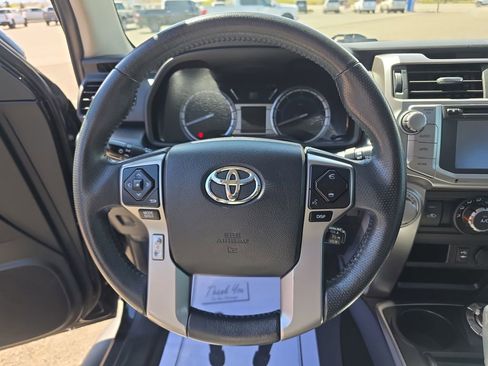 Used 2015 Toyota 4Runner SR5 Premium image 15