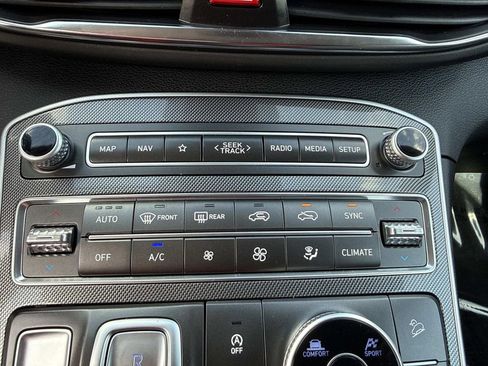 Used 2023 Hyundai Santa Fe SEL AWD/4WD image 31