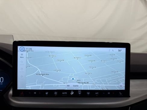 New 2024 Ford Escape SE w/ PHEV Premium Package image 36