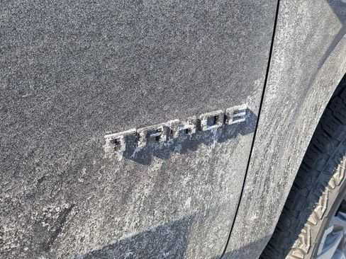 Used 2025 Chevrolet Tahoe Z71 w/ Comfort Package image 23