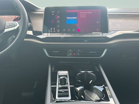 New 2026 Volkswagen Atlas SEL AWD/4WD image 21