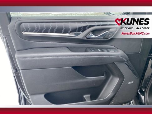 Used 2023 GMC Yukon Denali image 8