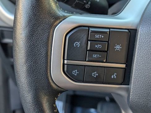 Used 2024 Ford Expedition XLT image 26