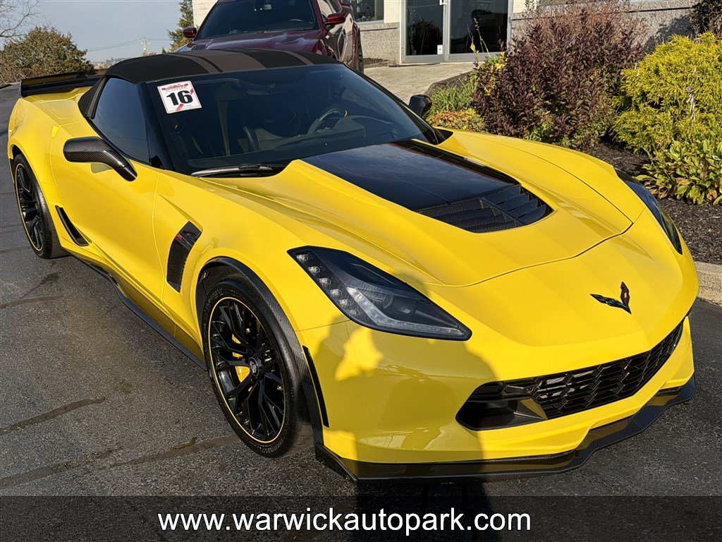 Used 2016 Chevrolet Corvette Z06 w/ C7.r Special Edition RWD image 2