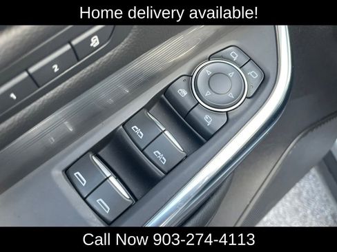 Used 2024 Cadillac XT4 Premium Luxury image 14