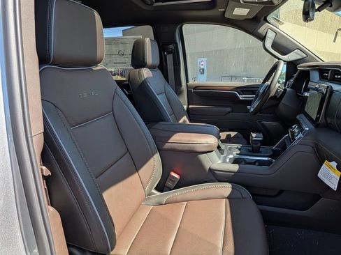 New 2026 GMC Sierra 1500 Denali w/ Denali Reserve Package AWD/4WD image 30