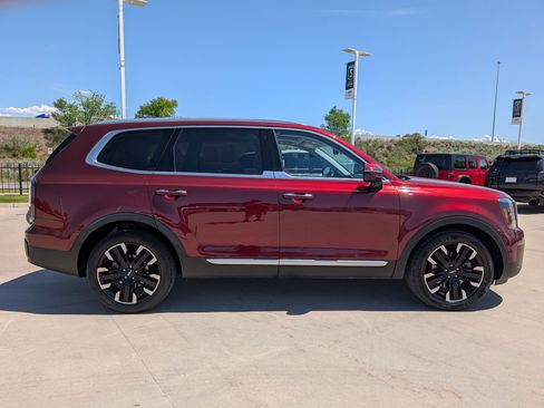 Used 2023 Kia Telluride SX Prestige AWD/4WD image 6