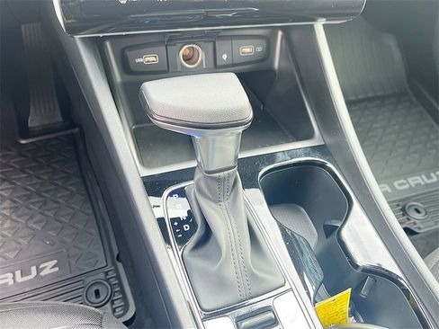 Used 2024 Hyundai Santa Cruz SEL w/ Activity Package image 17