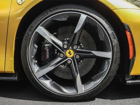 Used 2024 Ferrari SF90 Spider image 13