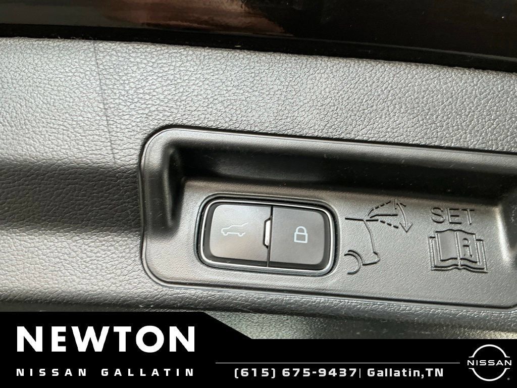 Used 2020 Ford Explorer XLT w/ Comfort Package AWD/4WD image 21