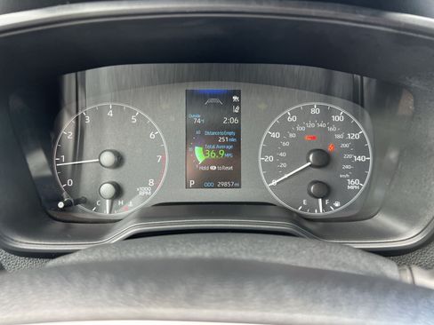 Used 2024 Toyota Corolla SE FWD image 16