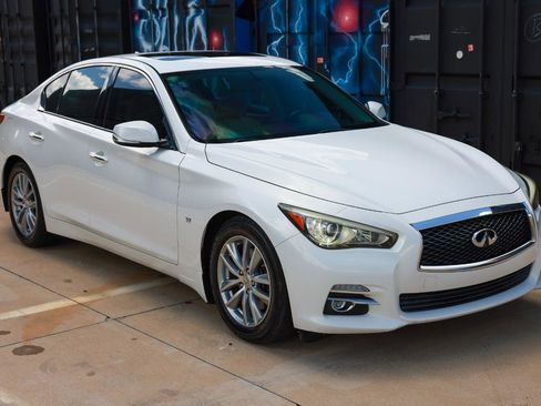 Used 2014 INFINITI Q50 Premium w/ Navigation Package RWD image 15