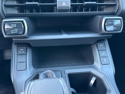 New 2026 Toyota RAV4 SE image 29