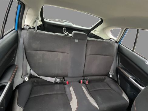 Used 2017 Subaru Crosstrek 2.0i Premium image 13