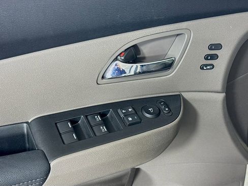 Used 2016 Honda Odyssey Touring image 18