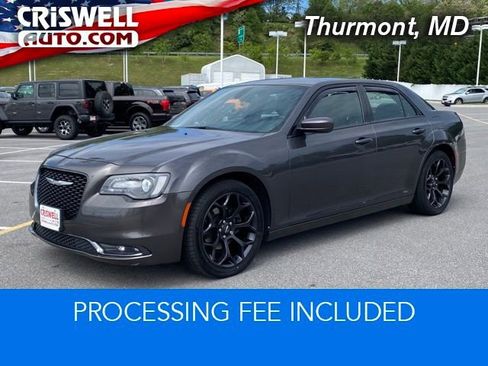 Used 2019 Chrysler 300 S RWD image 1
