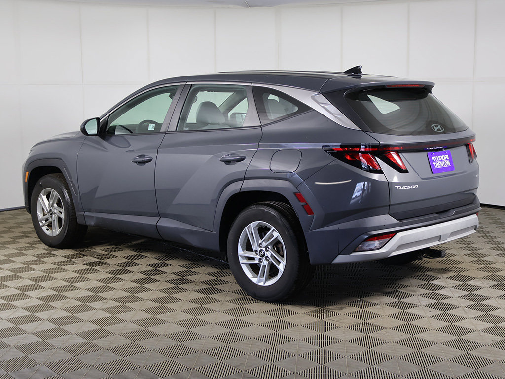 Certified 2025 Hyundai Tucson SE AWD/4WD image 7
