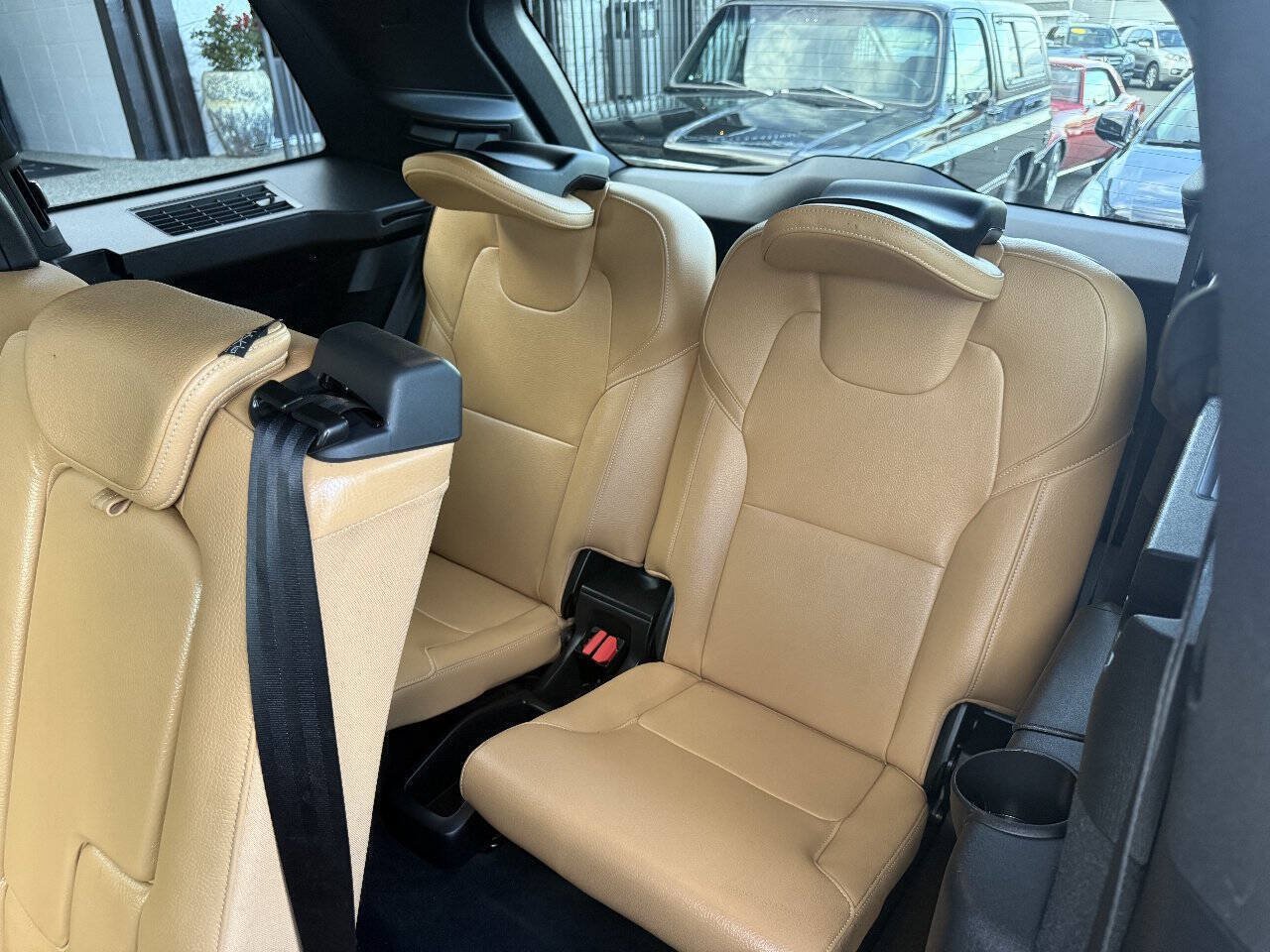 Used 2019 Volvo XC90 T6 Momentum w/ Advanced Package AWD/4WD image 23