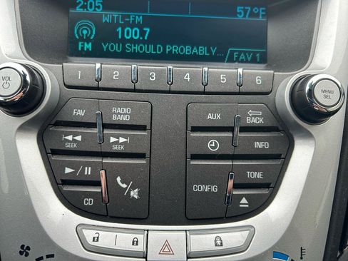 Used 2013 Chevrolet Equinox LS FWD image 23