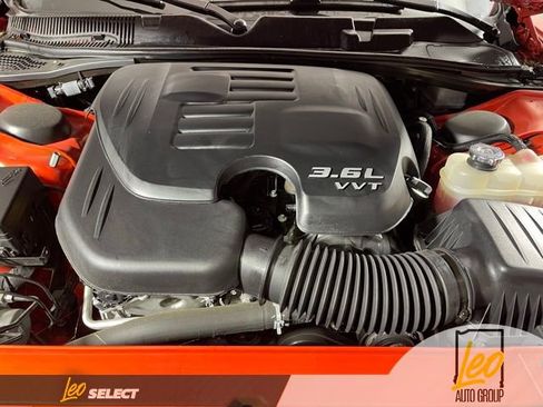 Used 2022 Dodge Challenger SXT w/ Blacktop Package RWD image 2