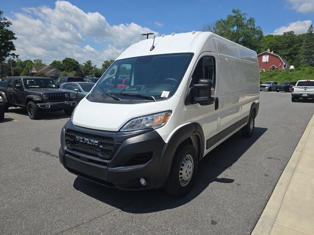 Used 2026 RAM ProMaster 2500 w/ Convenience Group FWD image 3