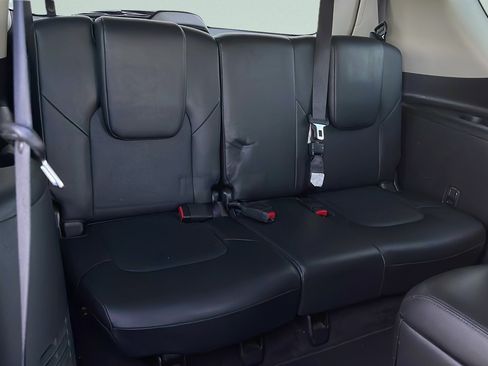 Used 2021 Nissan Armada SL w/ Captain's Chairs Package AWD/4WD image 26