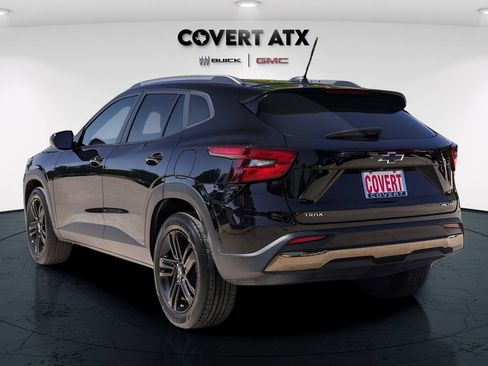 Used 2025 Chevrolet Trax ACTIV w/ Sunroof Package FWD image 6