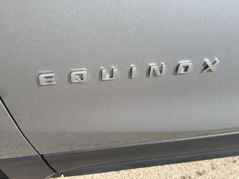 Used 2023 Chevrolet Equinox LS FWD image 10