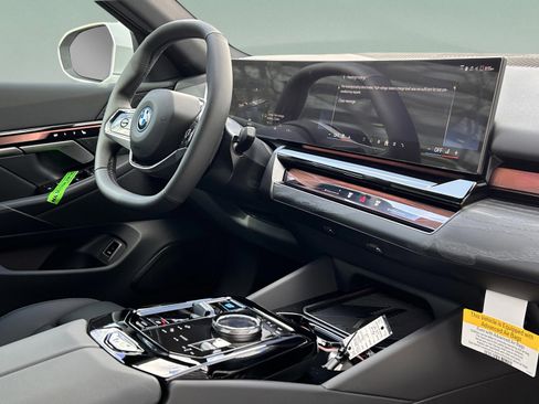 New 2026 BMW i5 eDrive40 RWD image 29