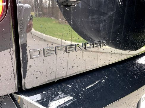 New 2026 Land Rover Defender 130 V8 image 15
