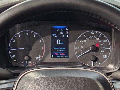 Used 2025 Toyota Corolla SE FWD image 15