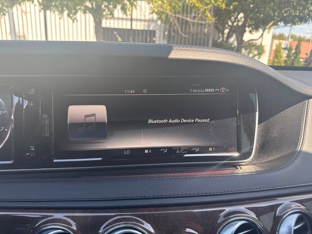 Used 2015 Mercedes-Benz S 550 4MATIC Sedan image 11