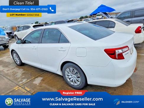 Used 2014 Toyota Camry LE FWD image 3