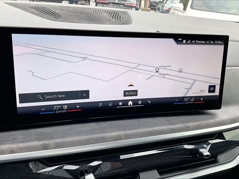 Certified 2024 BMW X7 xDrive40i w/ M Sport Package image 35