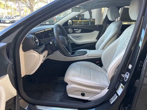 Used 2023 Mercedes-Benz E 350 Sedan w/ Premium Package image 5