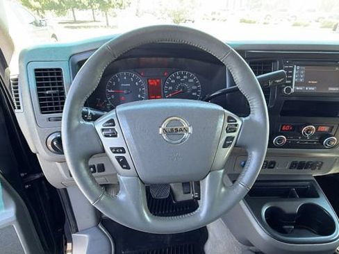Used 2018 Nissan NV 3500 SL RWD image 20